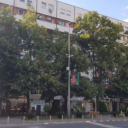 Central View Apartment Скопье Экстерьер фото